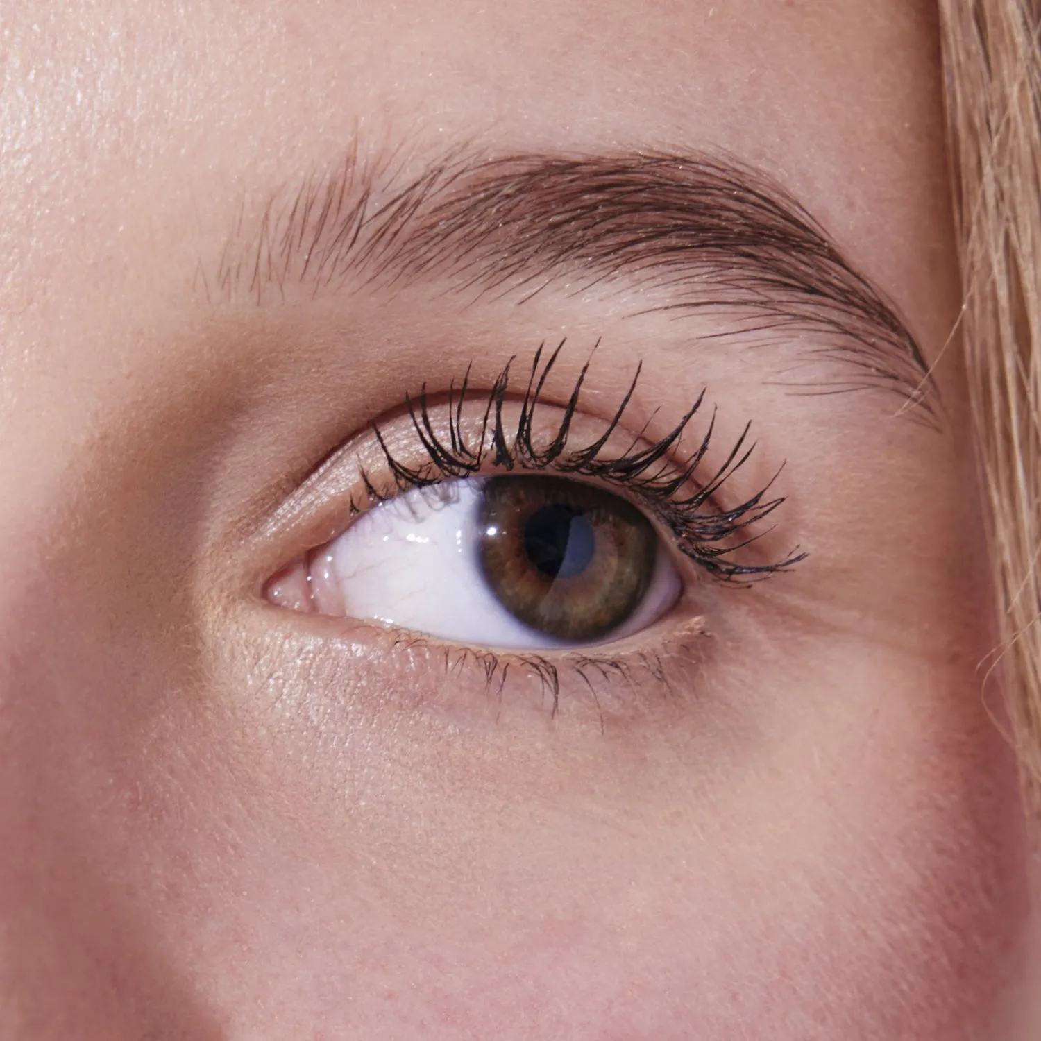 Stand Up Tubing Mascara - Brown